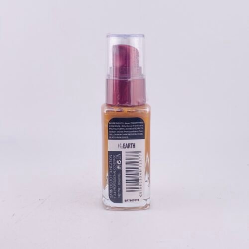 Hydrating liquid foundation for smooth, even skin tone